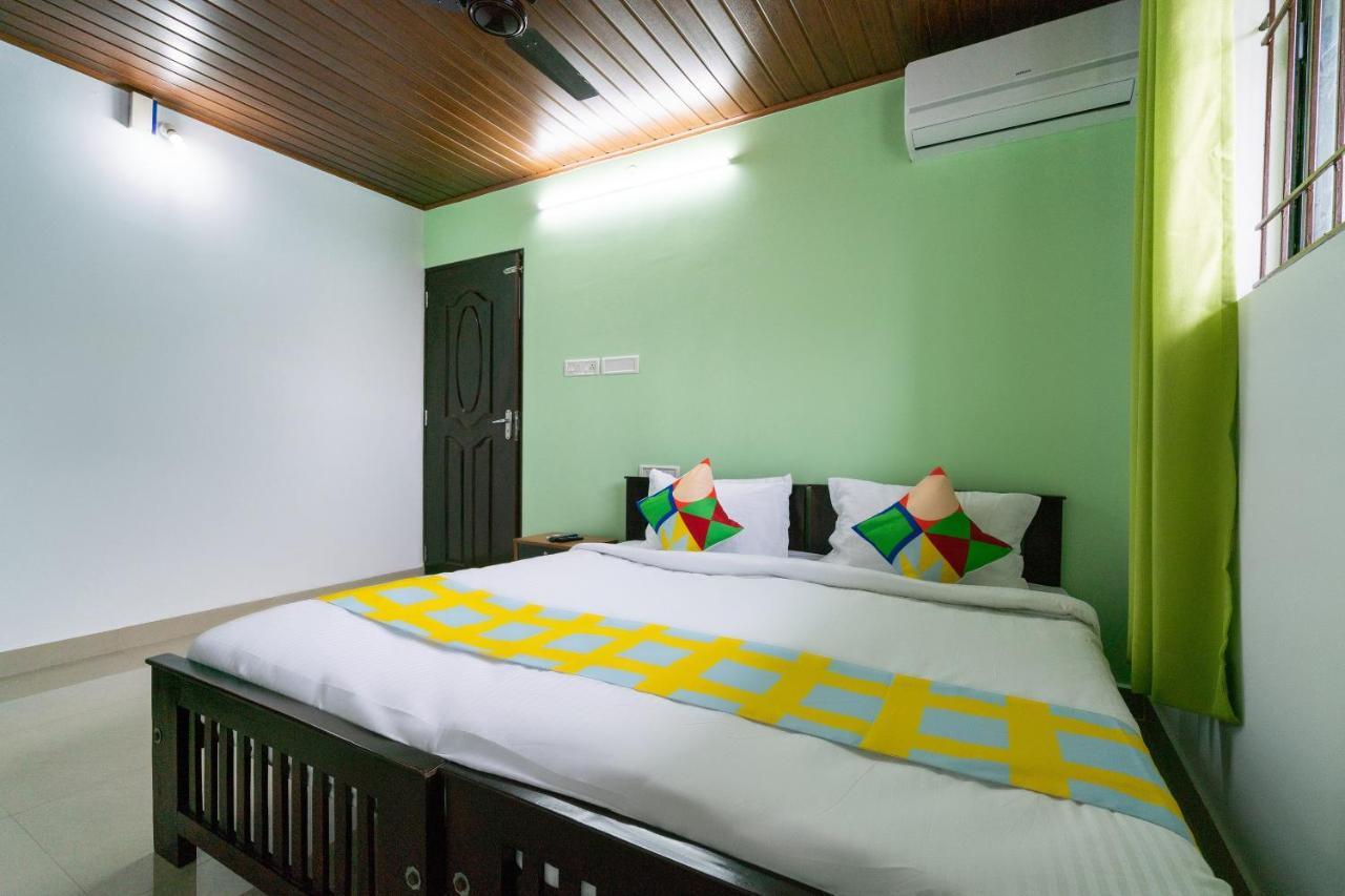 Oyo Home 49697 Aj Apartments Kochi エクステリア 写真